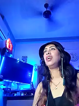 Love Beauty01 online show from 5, 2, 2026