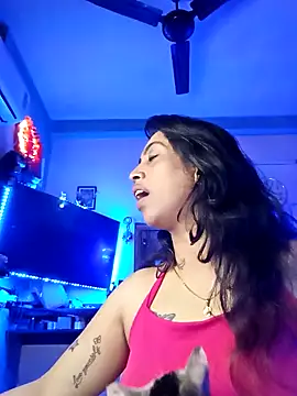 Love Beauty01 online show from 3, 2, 2026