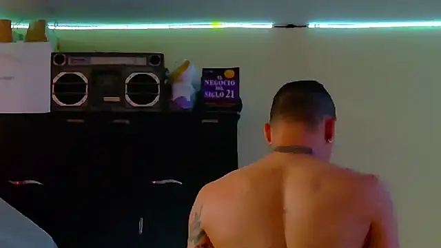 AlphaMasterXxx online show from 7, 10, 2025