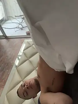 AlphaMasterXxx online show from 14, 4, 2026