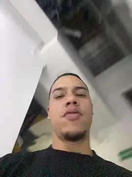 AlphaMasterXxx online show from 1, 11, 2025