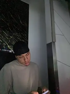 AlphaMasterXxx online show from 9, 11, 2025