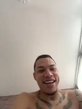 Snapshot of AlphaMasterXxx chatting on 7, 6, 2026 AlphaMasterXxx online show from 7, 6, 2026