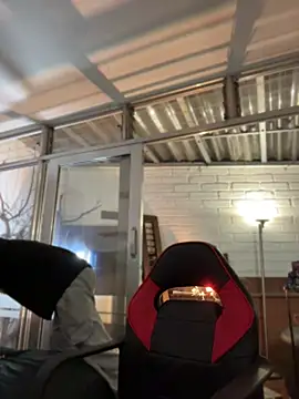 AlphaMasterXxx online show from 18, 4, 2026