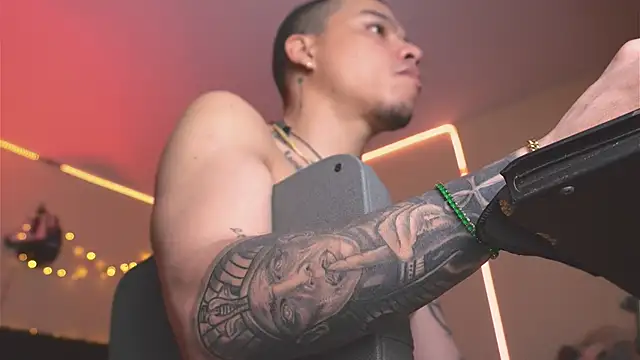 AlphaMasterXxx online show from 12, 3, 2026