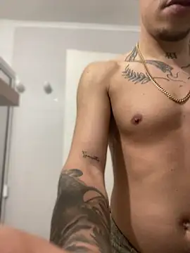 AlphaMasterXxx online show from 3, 5, 2026
