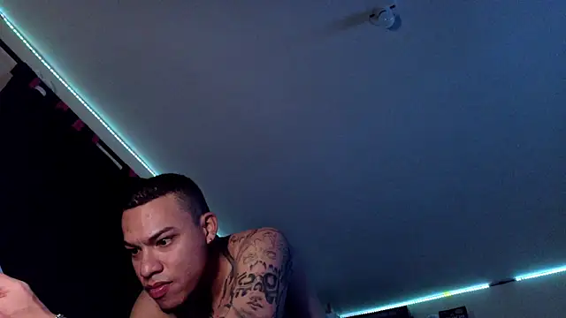 AlphaMasterXxx online show from 19, 10, 2025