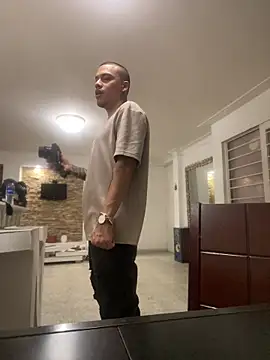 AlphaMasterXxx online show from 31, 3, 2026