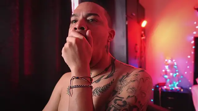 AlphaMasterXxx online show from 15, 2, 2026