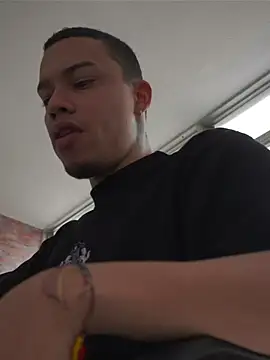 AlphaMasterXxx online show from 1, 6, 2026
