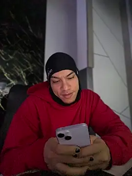 AlphaMasterXxx online show from 26, 11, 2025