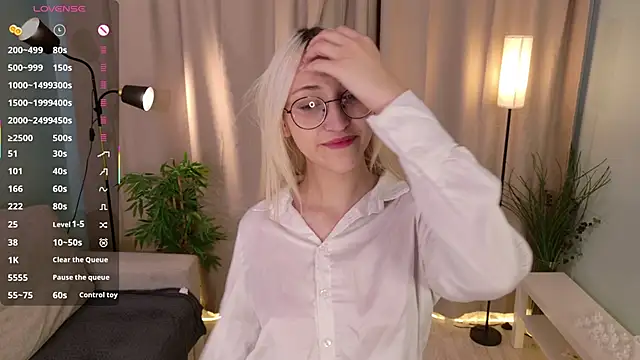 Snapshot of Marry_sharp chatting on 18, 11, 2025 Marry sharp online show from 18, 11, 2025