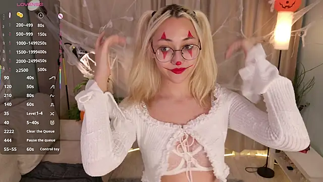 Snapshot of Marry_sharp chatting on 30, 10, 2025 Marry sharp online show from 30, 10, 2025