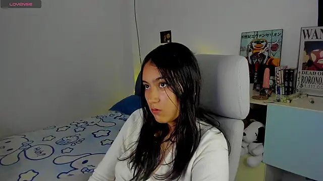 namiiwhite online show from 19, 9, 2025