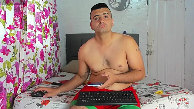 Snapshot of fire_lovex chatting on 19, 11, 2025 fire lovex online show from 19, 11, 2025