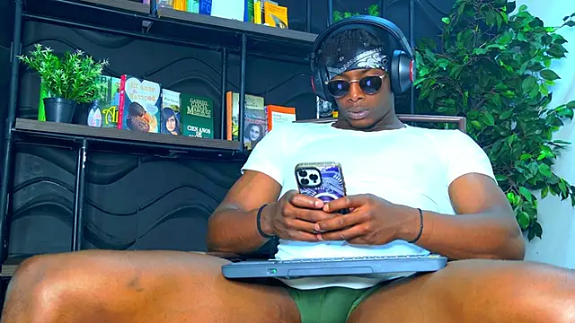 Snapshot of dalton_asher chatting on 27, 11, 2025 dalton asher online show from 27, 11, 2025