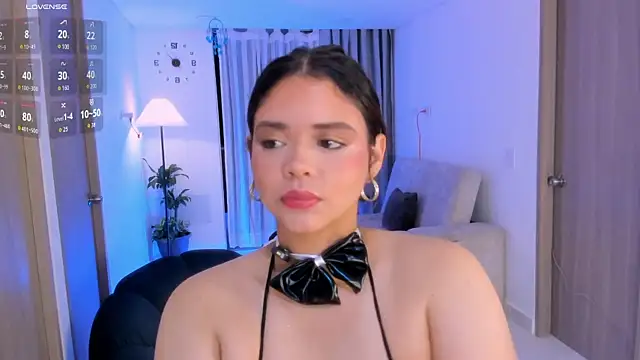 NikaVelvet1 online show from 10, 4, 2026