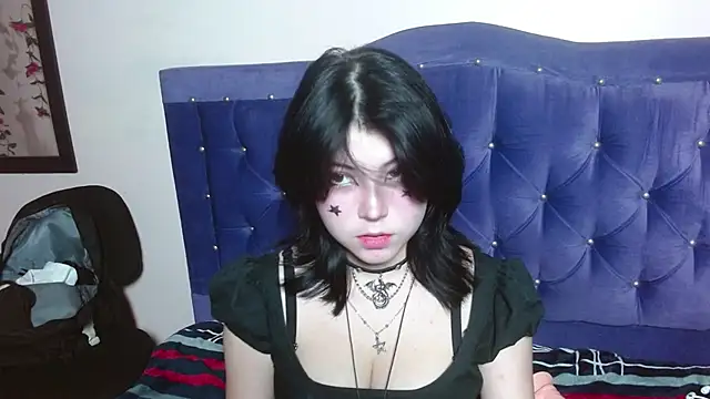 Ginebra Sensual online show from 3, 10, 2025