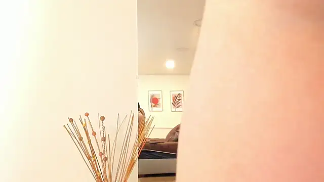 OliviGrace online show from 10, 11, 2025