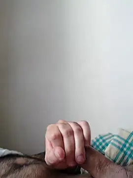 Snapshot of Azginboga2358 chatting on 4, 11, 2025 Azginboga2358 online show from 4, 11, 2025