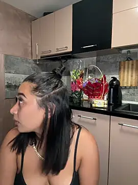 JaneetDeea online show from 8, 9, 2025