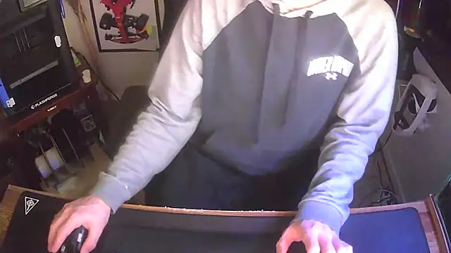 Snapshot of k_dick chatting on 7, 4, 2026 k dick online show from 7, 4, 2026