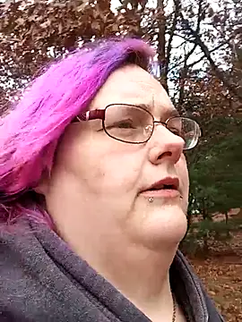 Snapshot of PainPriness chatting on 12, 11, 2025 PainPriness online show from 12, 11, 2025