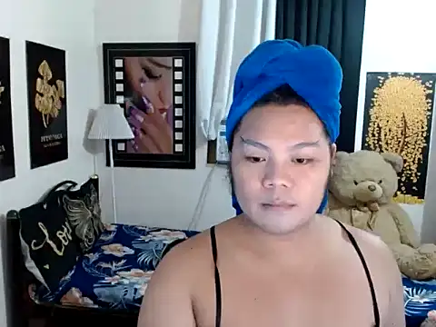 TSbrianaHugeCock online show from 23, 2, 2026