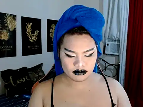 TSbrianaHugeCock online show from 27, 11, 2025