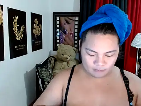 TSbrianaHugeCock online show from 24, 4, 2026