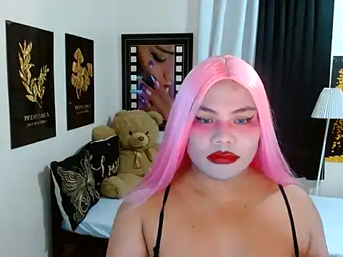 TSbrianaHugeCock online show from 10, 3, 2026