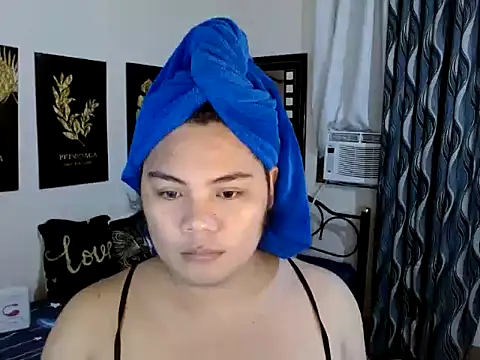 TSbrianaHugeCock online show from 10, 1, 2026