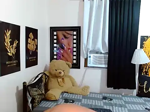 TSbrianaHugeCock online show from 23, 3, 2026