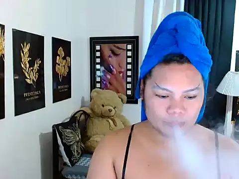 TSbrianaHugeCock online show from 20, 3, 2026