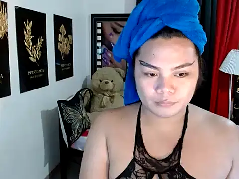 TSbrianaHugeCock online show from 4, 5, 2026