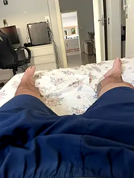 Novinho16cmz online show from 10, 11, 2025