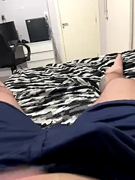 Novinho16cmz online show from 14, 11, 2025