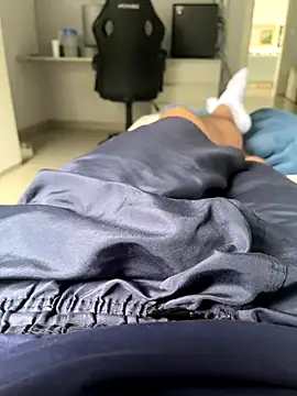 Novinho16cmz online show from 10, 10, 2025