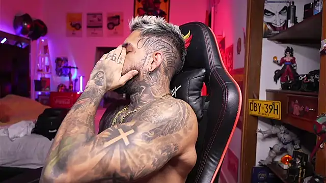 logan hugh8 online show from 8, 4, 2026