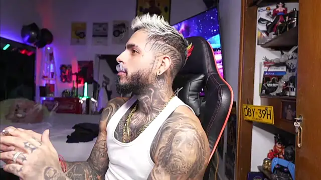 logan hugh8 online show from 17, 3, 2026