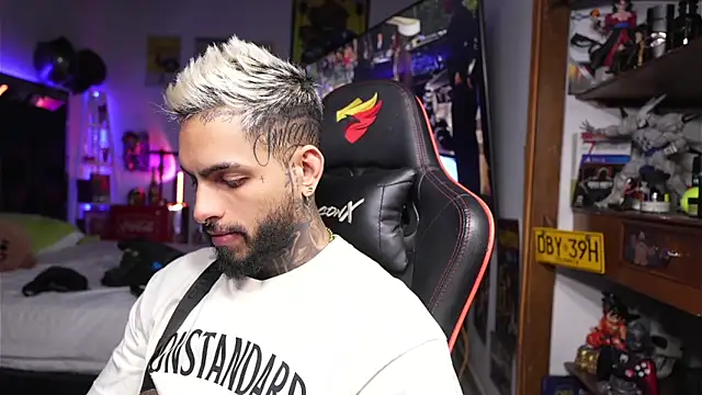 logan hugh8 online show from 20, 3, 2026