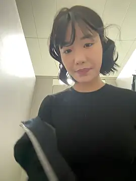 luluya1314 online show from 25, 3, 2026