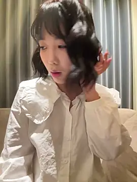 luluya1314 online show from 4, 4, 2026