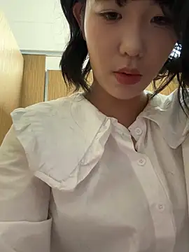 luluya1314 online show from 7, 4, 2026