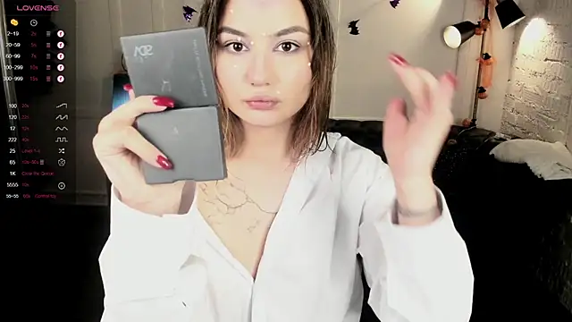 Snapshot of Dark_Moni chatting on 29, 10, 2025 Dark Moni online show from 29, 10, 2025