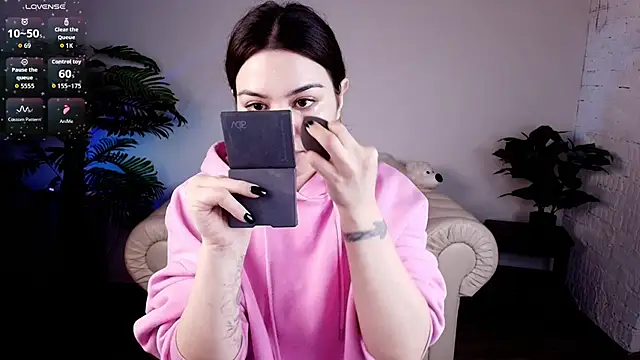 Dark Moni online show from 29, 3, 2026