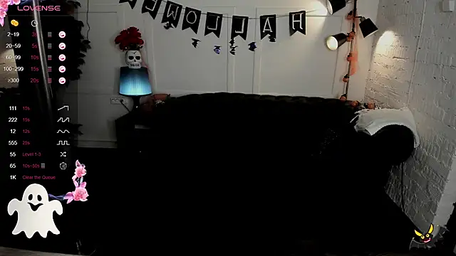 Snapshot of Dark_Moni chatting on 1, 11, 2025 Dark Moni online show from 1, 11, 2025