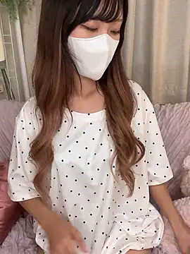 Snapshot of emiiiii1001 chatting on 20, 9, 2025 emiiiii1001 online show from 20, 9, 2025