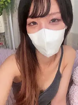 Snapshot of emiiiii1001 chatting on 19, 9, 2025 emiiiii1001 online show from 19, 9, 2025