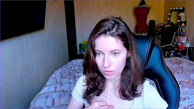 Snapshot of Agata_in_Wonderland chatting on 3, 10, 2025 Agata in Wonderland online show from 3, 10, 2025